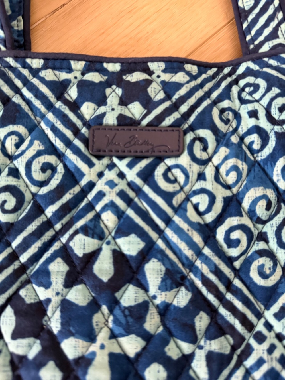 Vera Bradley tote bag - Picture 2 of 4